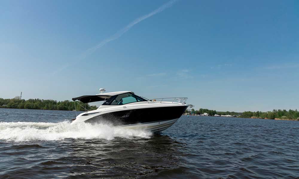 Buy cruise boats in Dubai UAE