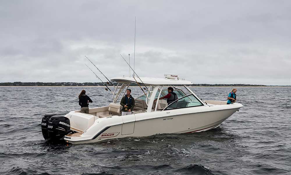 Buy fishing boats in Dubai UAE