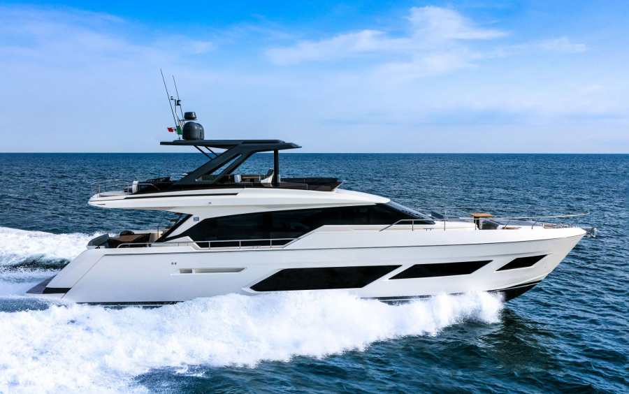 Luxury Ferretti Yachts 720 available in Turkey