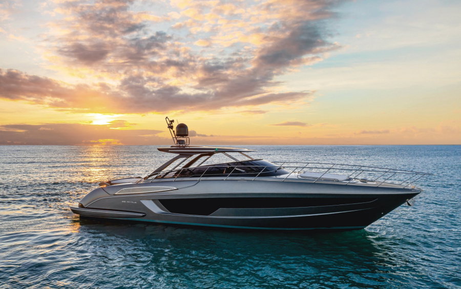 Riva 56' Rivale: absolute beauty