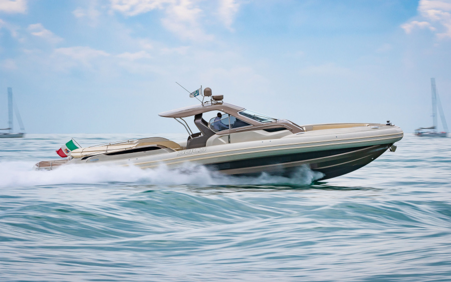 SACS Strider 19: more than a boat