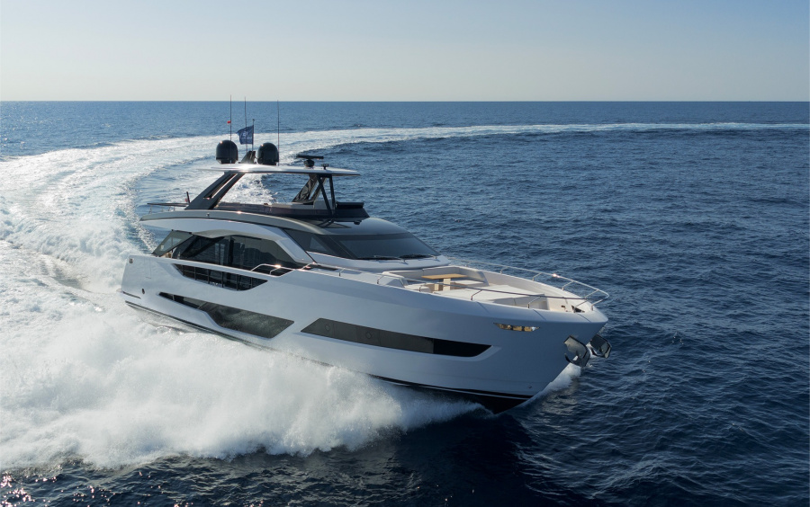 FerrettiYachts800NewCruising_0001_93137.jpg