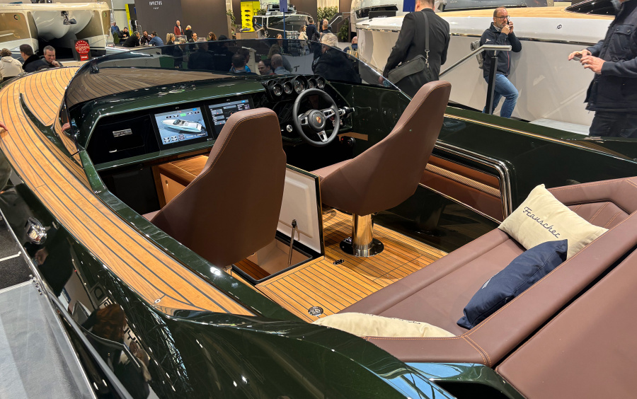 frauscher-x-porsche-850-fantom.jpg frauscher-x-porsche-850-fantom.jpg