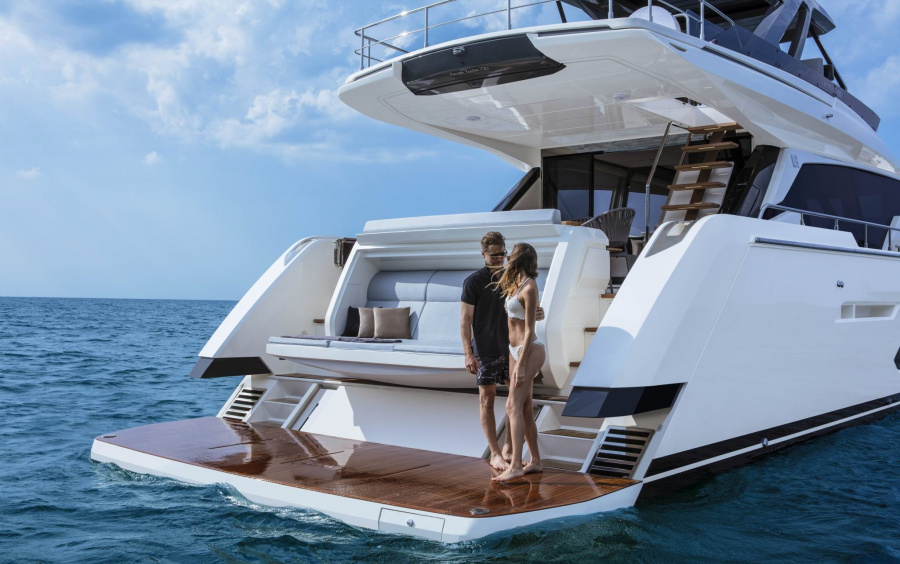 Ferretti Yachts 720 фото 1.9