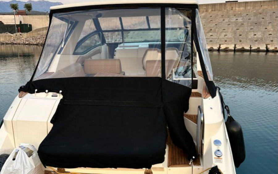 Sea Ray  Sundancer 320 - 2020 фото 1.13