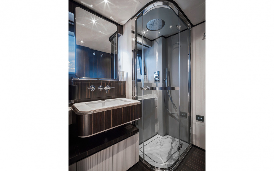 Ferretti Yachts 940 фото 2.19