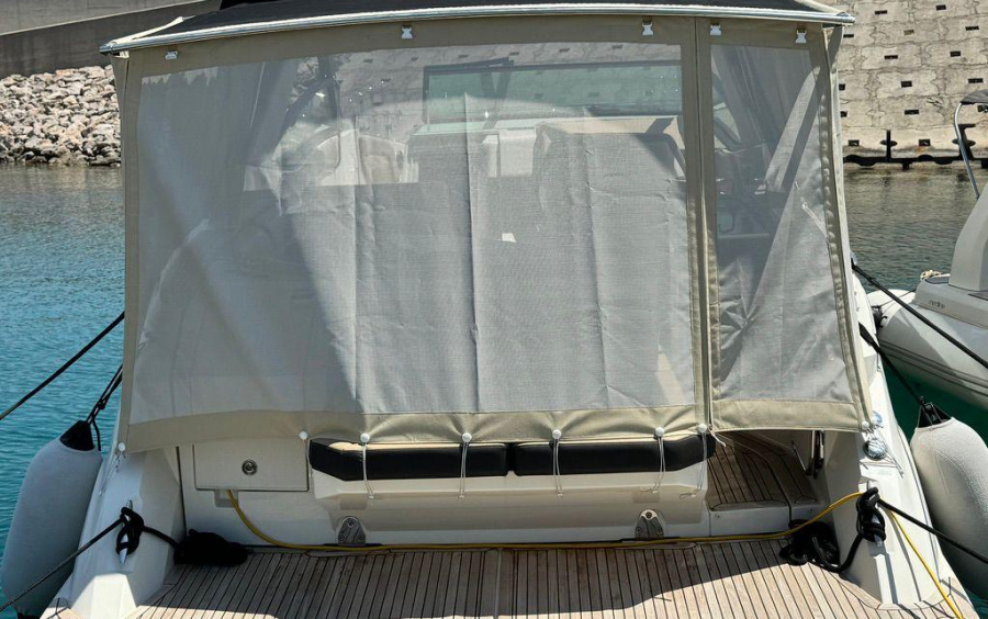 Sea Ray  Sundancer 320 - 2020 фото 1.10