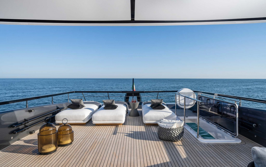 Ferretti Yachts 940 фото 1.21