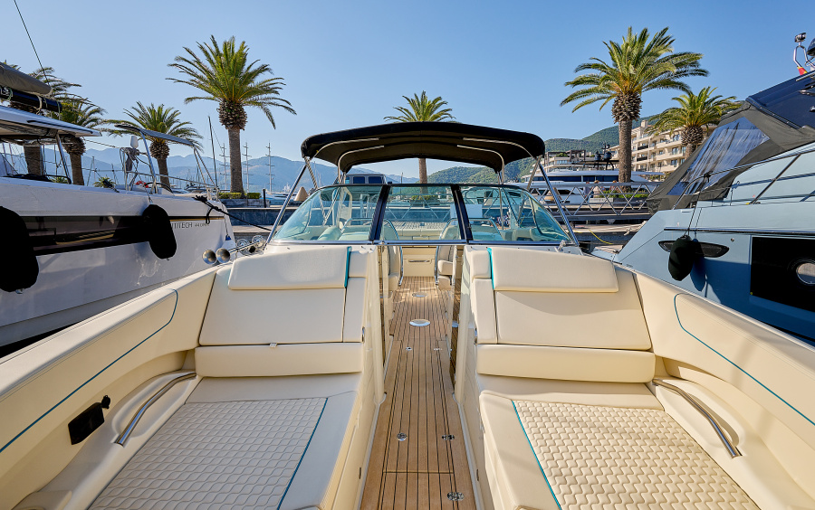 Chris-Craft Launch 31 GT (available in Montenegro) фото 2.10