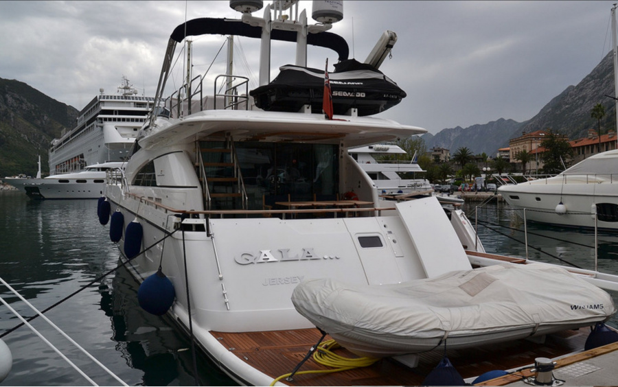 Fairline Squadron 78 - 2012 фото 1.2