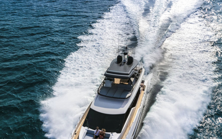 Ferretti Yachts 720 фото 1.21